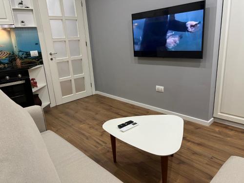 Franci's Apartment no4, Tirana (photo 8)