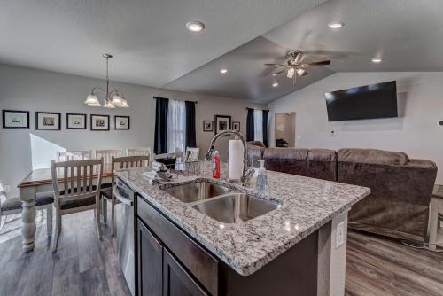 Black Hills View Game Rooms 5 Tvs