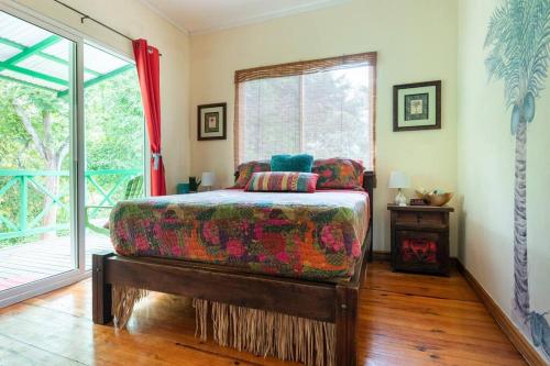 Two-Bedroom House image 9