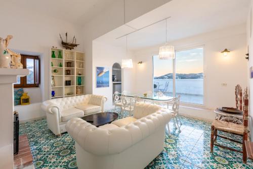 Erkély/terasz, Hotel Torre Dei Borboni in Ponza Island