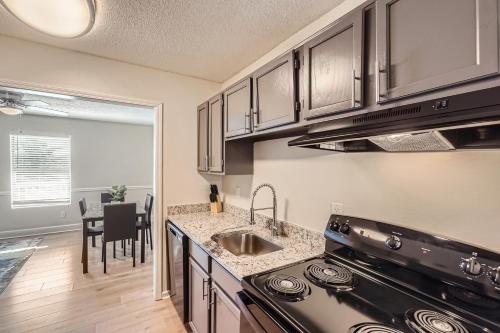 Overlook Club C7 L Spacious And Cozy in คัมมิ่ง (GA)