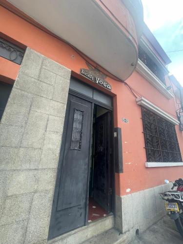 Entrada, Casa Bienestar in Zona 1