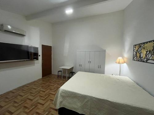 Flat Studio em Área central com ar condicionado e Garagem Flat Studio em Área central com ar condicionado e Garagem