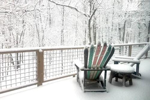 Spacious Design Lodge In Woods - Bushkill-Poconos Spacious Design Lodge In Woods - Bushkill-Poconos