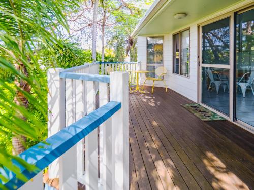 balkon/terasa, Boyne Island Motel and Villas in Boyne Island