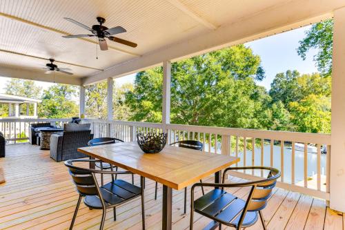 Waterfront Lake Hickory Retreat with Private Dock!