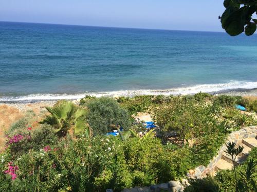 Vistas, Mourayio Apartments in Pomos