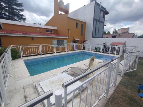 Alquiler de casa en Playas de Oro, Carlos Paz con pileta in Villa Independencia
