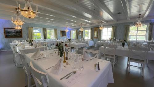 Ресторан, Tørvis Hotell in Маріфйора