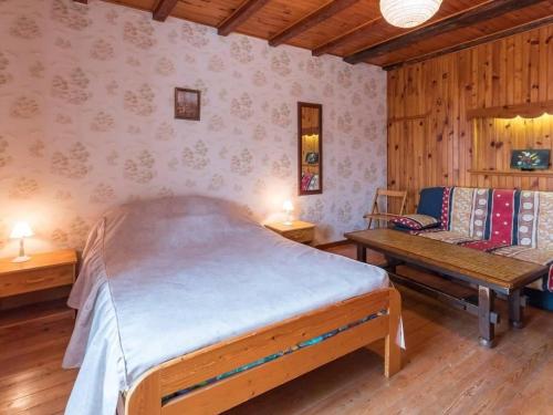 Chambres Confortables avec Petit Déjeuner Inclus et Salon de Jardin - FR-1-583-284 chambre d'hôte Combeaufontaine