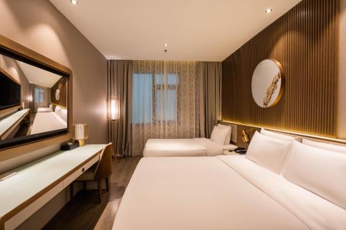 Crystal Hotel Shanghai Lujiazui Oriental Pearl Tower, Shanghai (Foto 4)