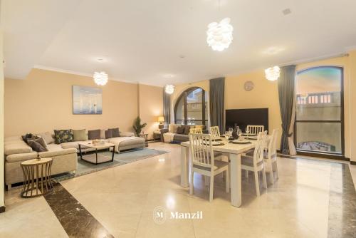 JBR Luxury 3BR Apartment with Maids, Walk to Beach & The Walk, Dubái (foto 4)