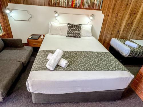 Pastoral Hotel Motel Echuca CBD in เอชูกา