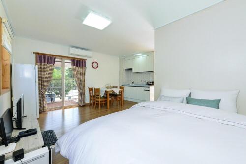 화천군 토마토 펜션 2성급 게스트하우스 스위트룸