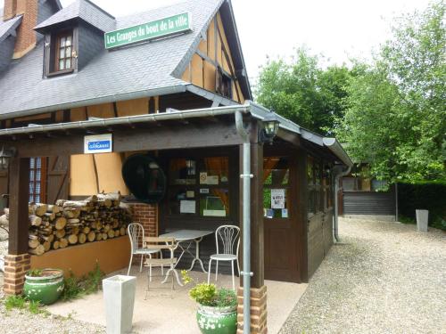 المنظر الخارجي, Les Granges Du Bout De La Ville in مونفيل