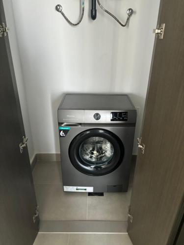 'Dubai Creek Horizon Tower2' 1-Bedroom, Dubai (photo 9)