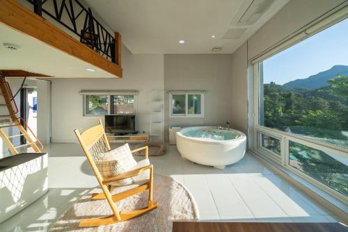 Gapyeong Bobo Dog Pool Villa in Sang-myeon