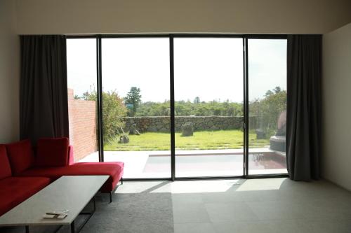 Ohyeongjae Private Pool Villa