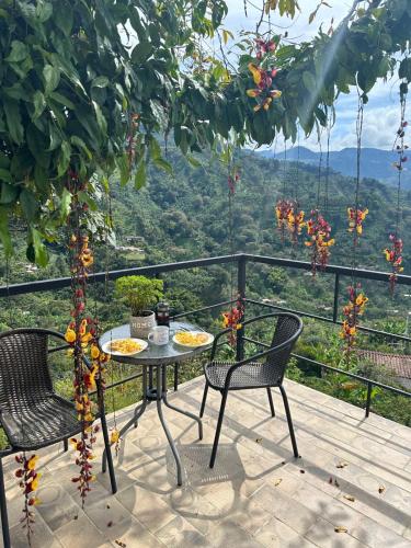 A környék, Montecafé Jardín (Montecafe Jardin) in Jardin