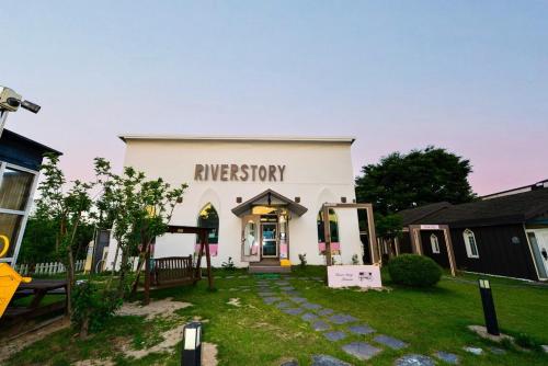 River Story Pension