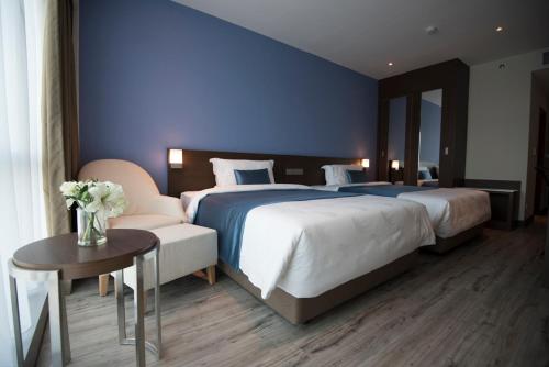 hotel photo