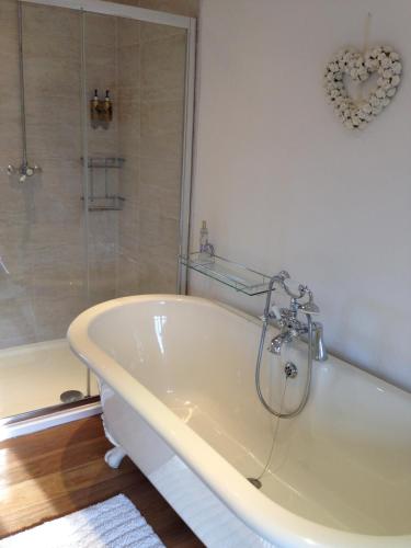 Fernside Bed and Breakfast - image 12