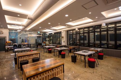 Suncheon raon house egyeon pension in Wangji-dong