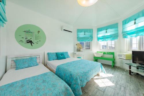 room detail thumbnail 0