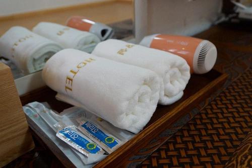 room detail thumbnail 2