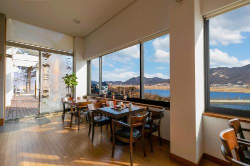 Ganghwa Cafe Pension Amote