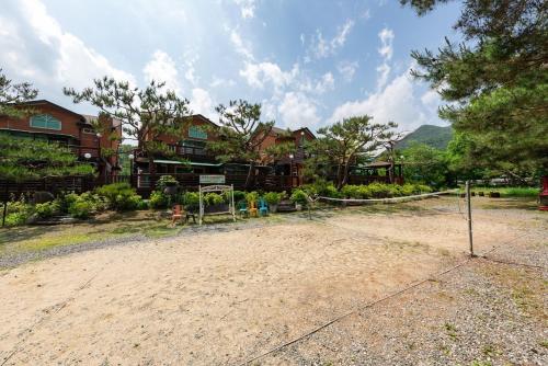 Yangpyeong Green Clover Yangpyeong Green Clover