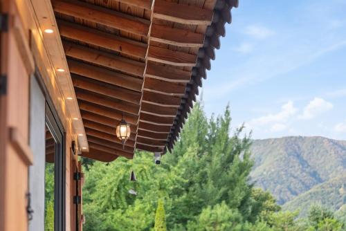 Hanok stay under the golden sky in Yangpyeong in Seojong-myeon