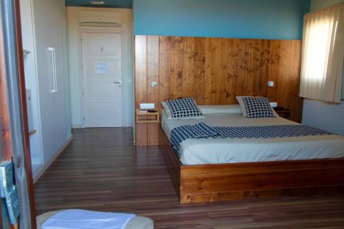 Hotel Mas Prades - image 2