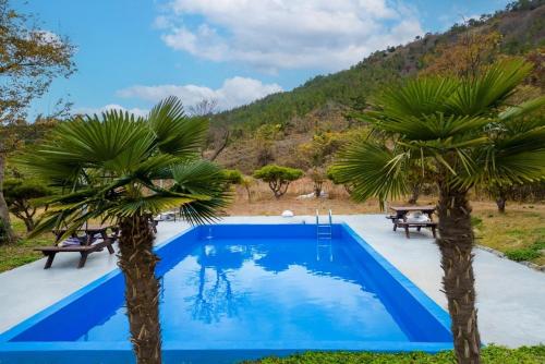 신안군 에버리스 유앤아이 펜션 3성급 게스트하우스 외관