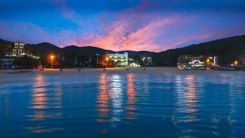 Anmyeondo Badasori Pension in Anmyeon-eup