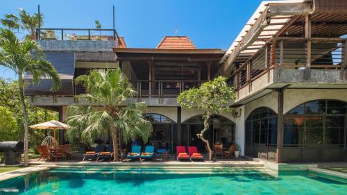 NicoNico Mansion by Villa Finder, Seminyak