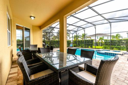 Encore Resort 6 Bedroom Home with Pool (2300) - 편의 시설/서비스
