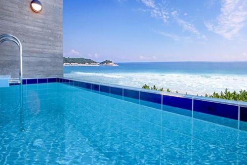 Gosung La Henne Pull Villa J in Jugwang-myeon