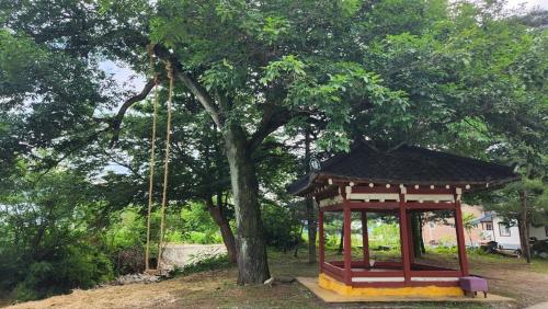Hongcheon Gongjaksan Recreational Forest Pension