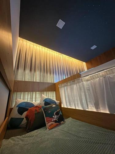 Private Pool Modern Holiday Home Mount Austin JB Private Pool Modern Holiday Home Mount Austin JB