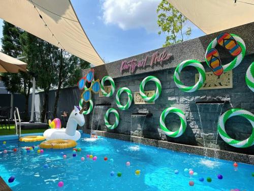 Private Pool Modern Holiday Home Mount Austin JB Private Pool Modern Holiday Home Mount Austin JB