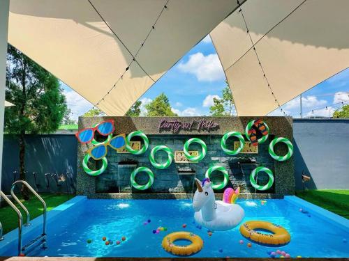 Private Pool Modern Holiday Home Mount Austin JB Private Pool Modern Holiday Home Mount Austin JB