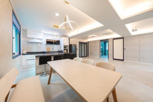 Gangneung Hanbit Stay in Suburbs