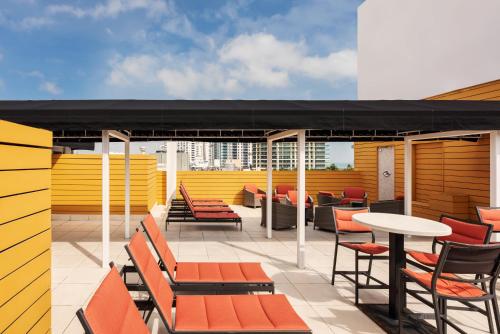 Winter Haven Hotel, Miami Beach - 발코니/테라스