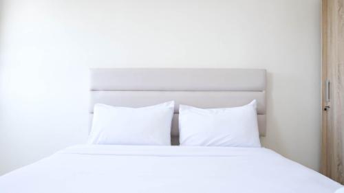 Bed, Best Comfy Studio at Puncak Kertajaya By Travelio near Technology Institute of Sepuluh November - ITS