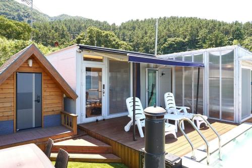 Tongyeong Love the Blue in Saryang-myeon