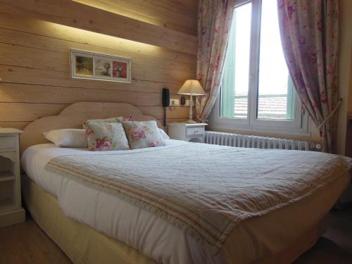 Logis Hôtel Le Glacier Logis Hôtel Le Glacier