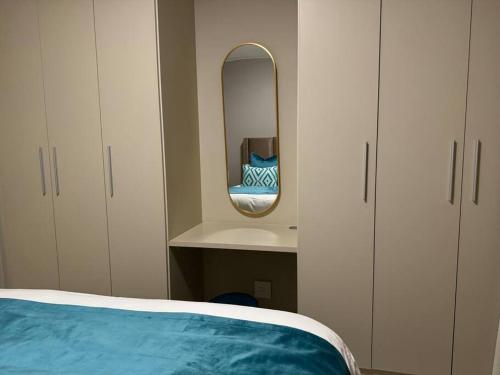 Peaceful Rosebank Gem!