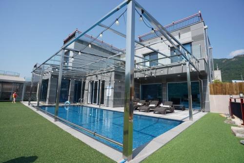 Pause Kids Pool Viila, Yeosu