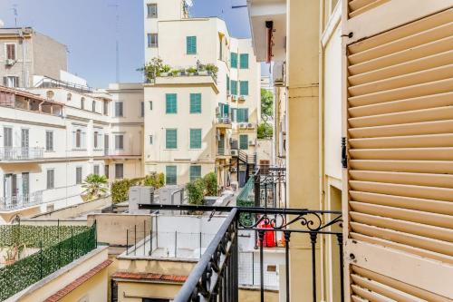 BBHOME Eleganza e comfort unico in San Giovanni district, Рим (фото 6)
